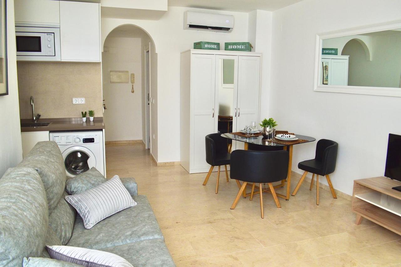 Apartamento Adriana. Centrico, A 50M De La Playa. Fuengirola Εξωτερικό φωτογραφία